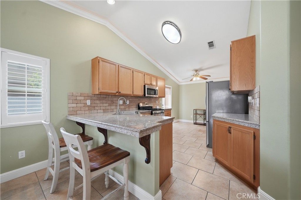 Image 21 of property listing at 1936 Medoc, San Jacinto, CA 92583