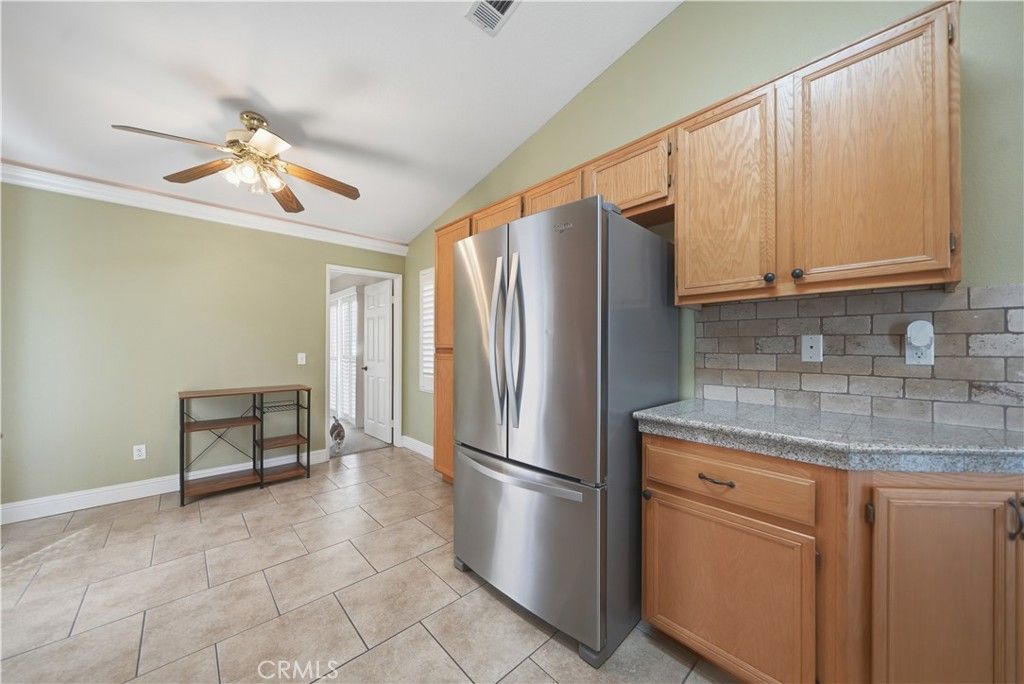 Image 23 of property listing at 1936 Medoc, San Jacinto, CA 92583