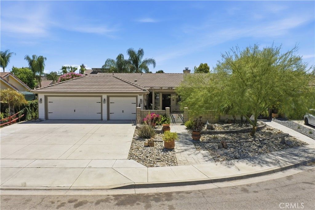 Image 37 of property listing at 1936 Medoc, San Jacinto, CA 92583