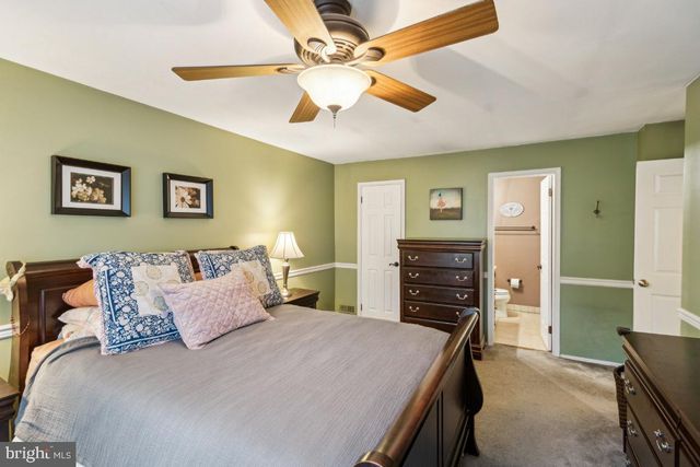 608-B SEDGEFIELD DRIVE, Mount Laurel, NJ 08054