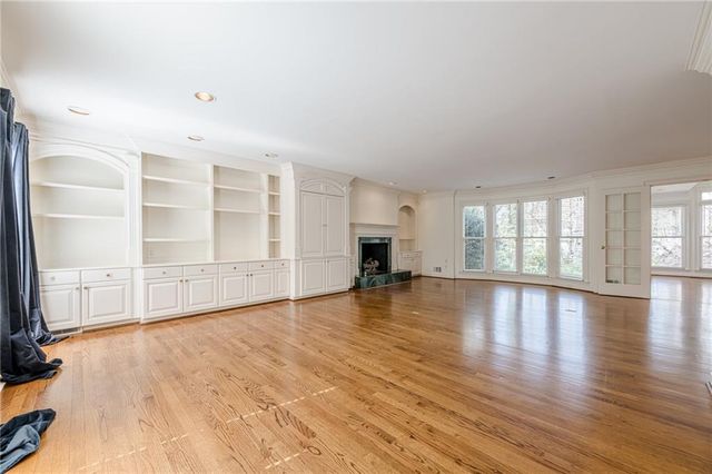 5274 Wyntercreek Way, Dunwoody, GA 30338