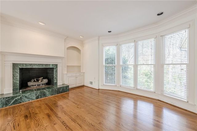 5274 Wyntercreek Way, Dunwoody, GA 30338