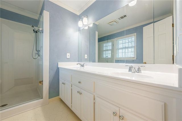 5274 Wyntercreek Way, Dunwoody, GA 30338