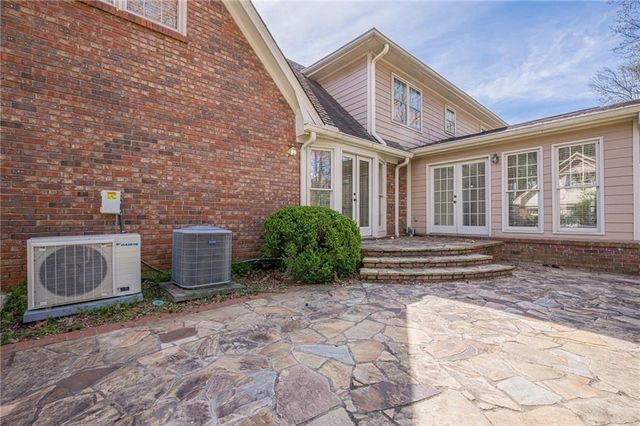 5274 Wyntercreek Way, Dunwoody, GA 30338