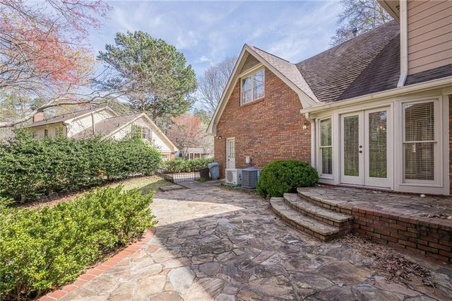 5274 Wyntercreek Way, Dunwoody, GA 30338