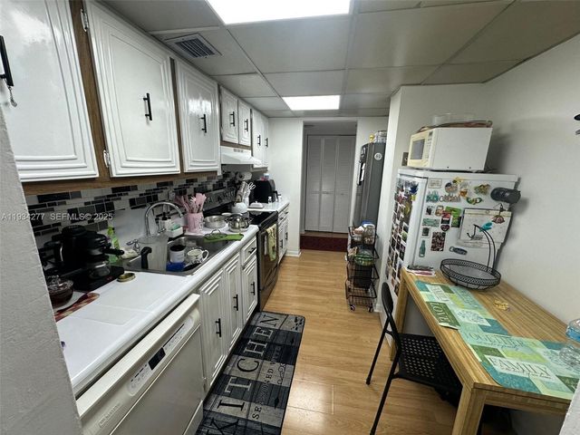 3821 Environ Blvd 407, Lauderhill, FL 33319