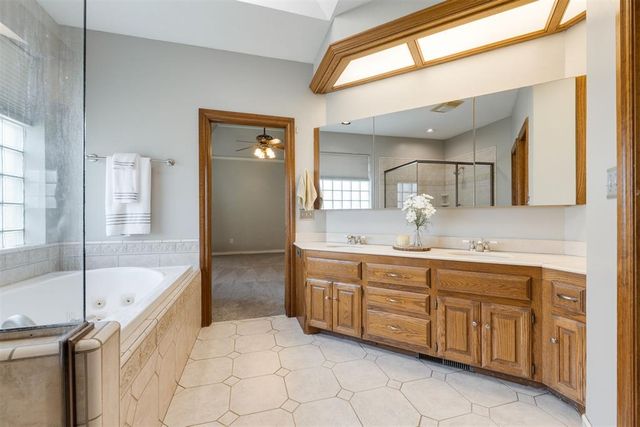 2600 Julies Trail, Edmond, OK 73012