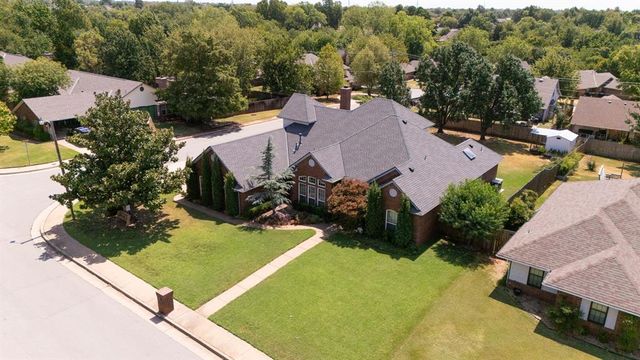 2600 Julies Trail, Edmond, OK 73012