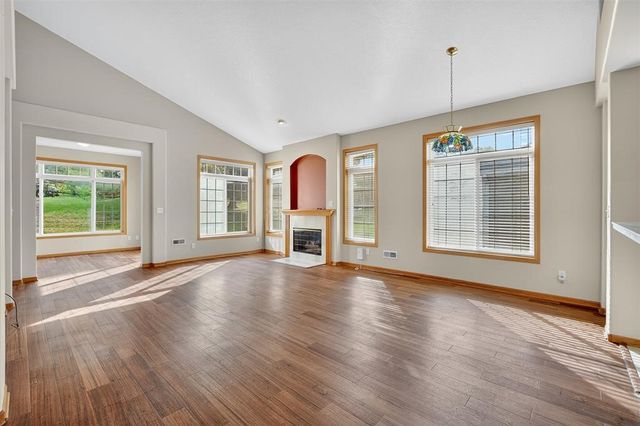 6200 Ep True Parkway 260, West Des Moines, IA 50266