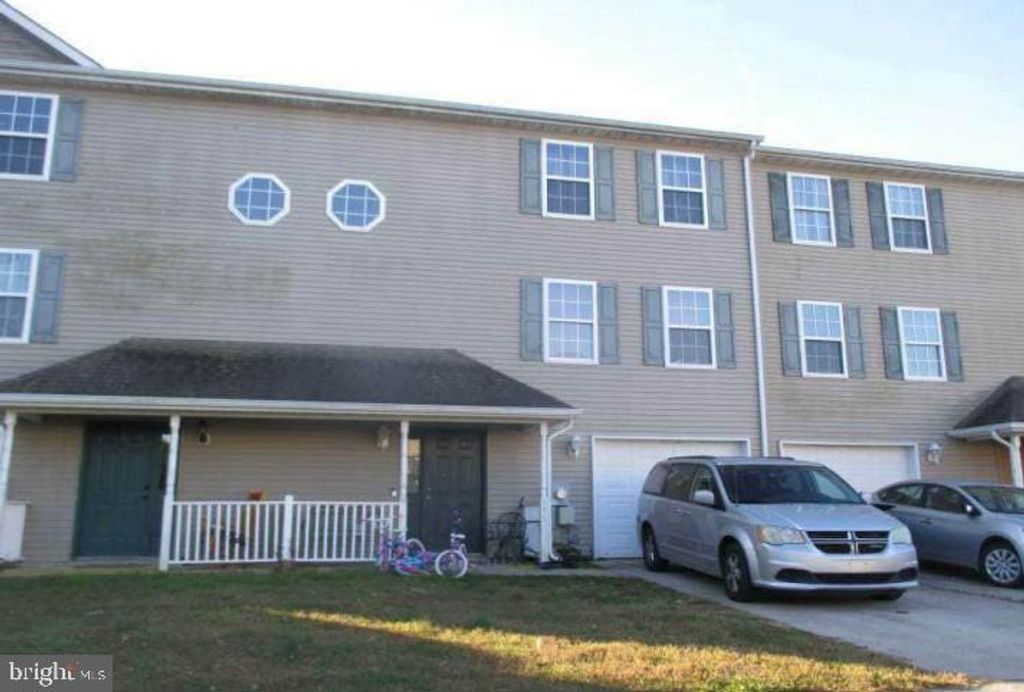 111 DOWNEY OAK CIR, Wyoming, DE 19934