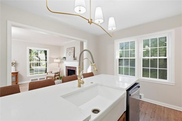 5612 Birch Street, Roeland Park, KS 66205