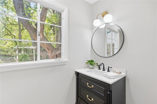 5612 Birch Street, Roeland Park, KS 66205
