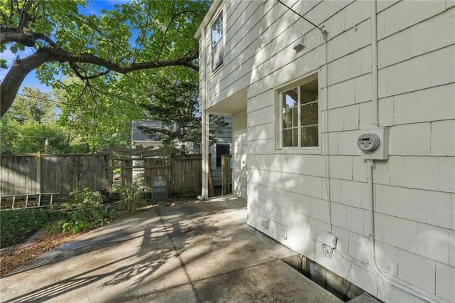 5612 Birch Street, Roeland Park, KS 66205