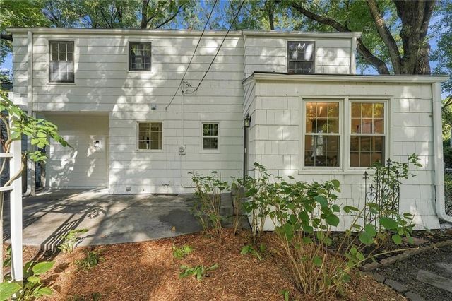 5612 Birch Street, Roeland Park, KS 66205