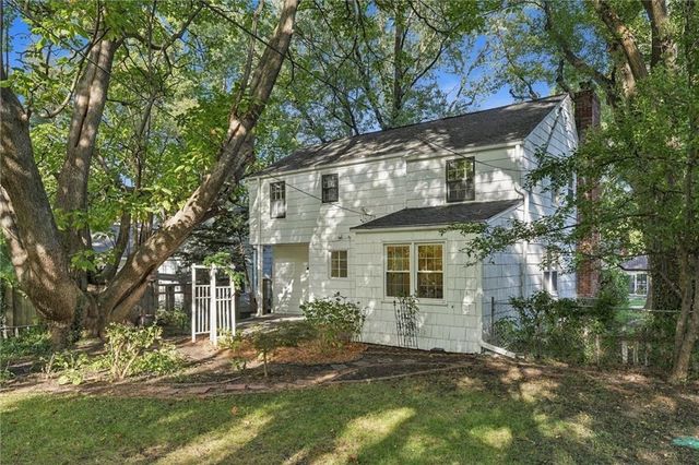 5612 Birch Street, Roeland Park, KS 66205