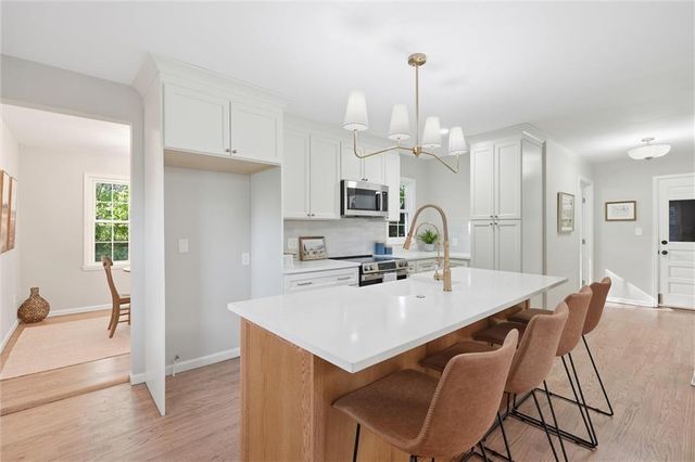 5612 Birch Street, Roeland Park, KS 66205