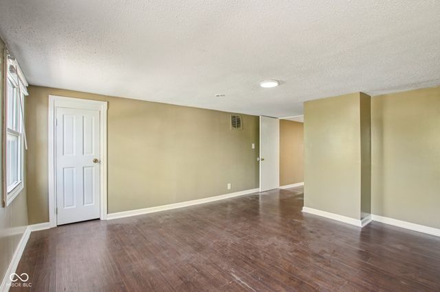 1133 S Sheffield Avenue, Indianapolis, IN 46221