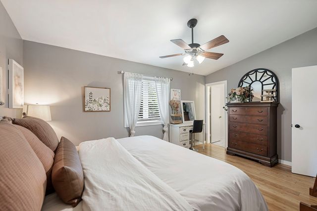 110 S Elm Avenue, St. Anne, IL 60964