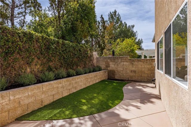 6 Hemingway Court, Rancho Santa Margarita, CA 92679