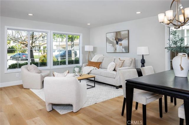 6 Hemingway Court, Rancho Santa Margarita, CA 92679