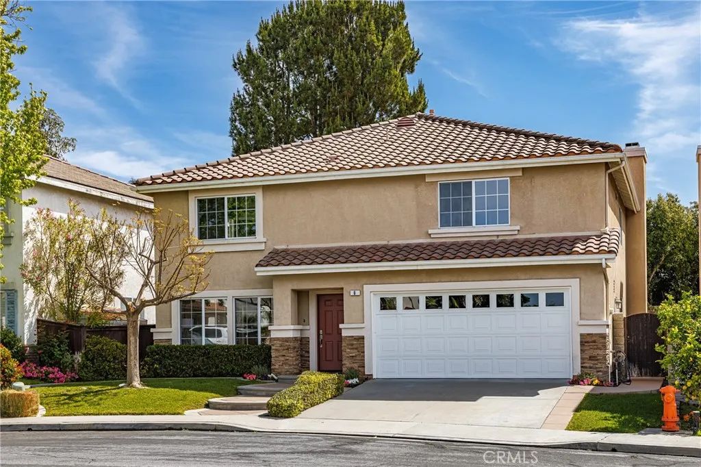 6 Hemingway Court, Rancho Santa Margarita, CA 92679