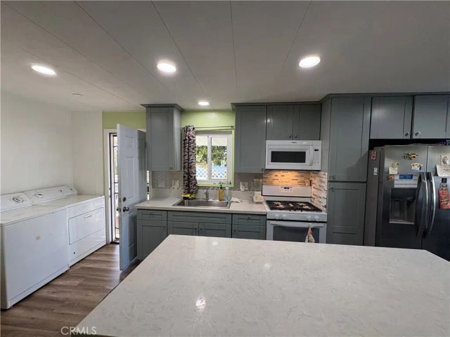 718 Sycamore 19, Vista, CA 92083