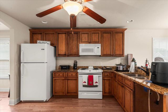 100 Deer Ridge Lane, Rock Spring, GA 30739