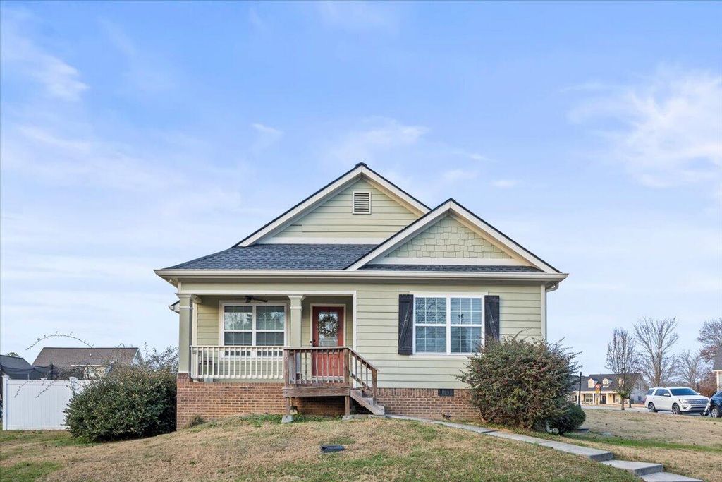 100 Deer Ridge Lane, Rock Spring, GA 30739