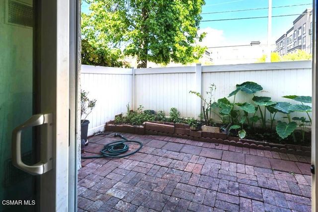 2831 Tapo Street, Simi Valley, CA 93063
