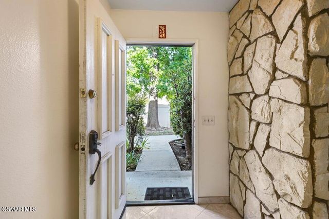 2831 Tapo Street, Simi Valley, CA 93063