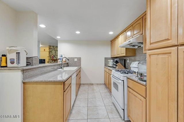 2831 Tapo Street, Simi Valley, CA 93063