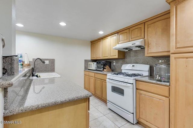 2831 Tapo Street, Simi Valley, CA 93063