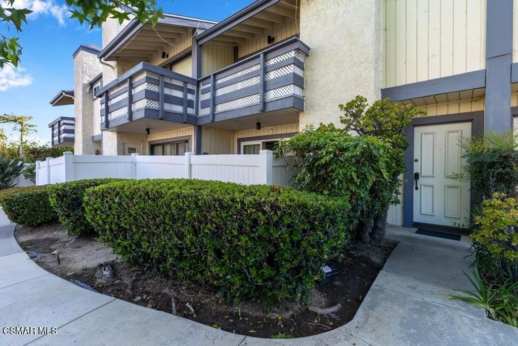 2831 Tapo Street, Simi Valley, CA 93063