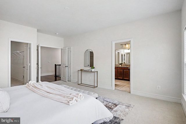 42361 VANCOUVER TER, Brambleton, VA 20148
