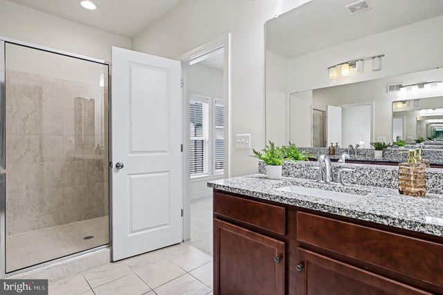 42361 VANCOUVER TER, Brambleton, VA 20148