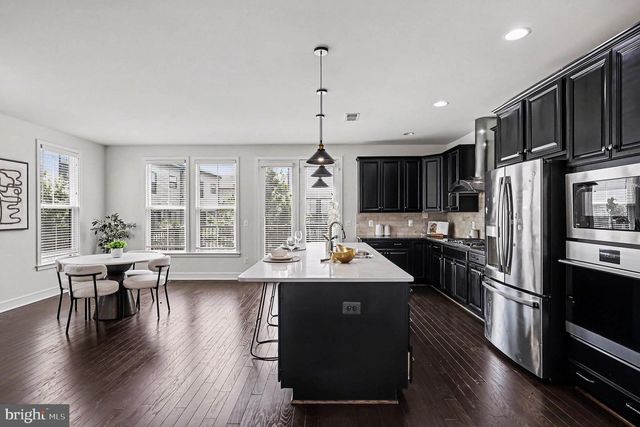 42361 VANCOUVER TER, Brambleton, VA 20148