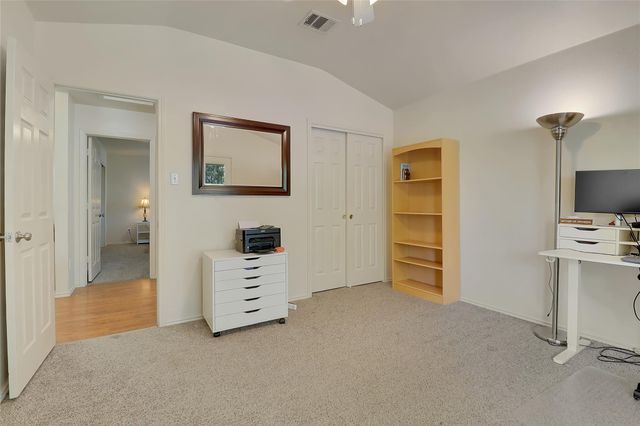 4905 HARTSON, Kyle, TX 78640