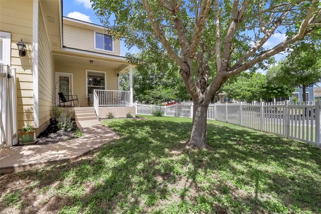 4905 HARTSON, Kyle, TX 78640