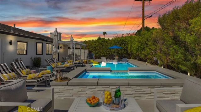 2004 Nicola East, Palm Springs, CA 92262