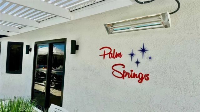 2004 Nicola East, Palm Springs, CA 92262