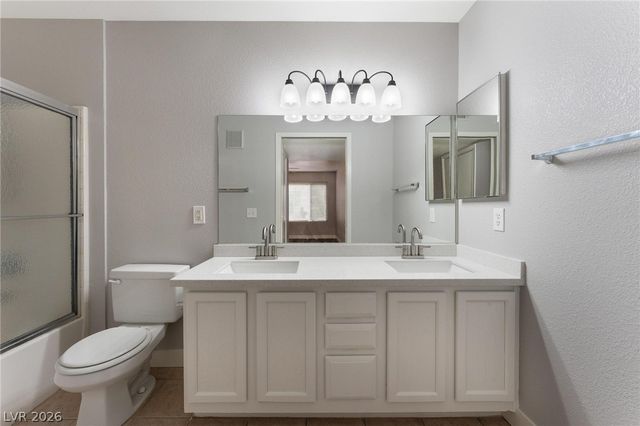 3160 Tarpon Drive 102, Las Vegas, NV 89120