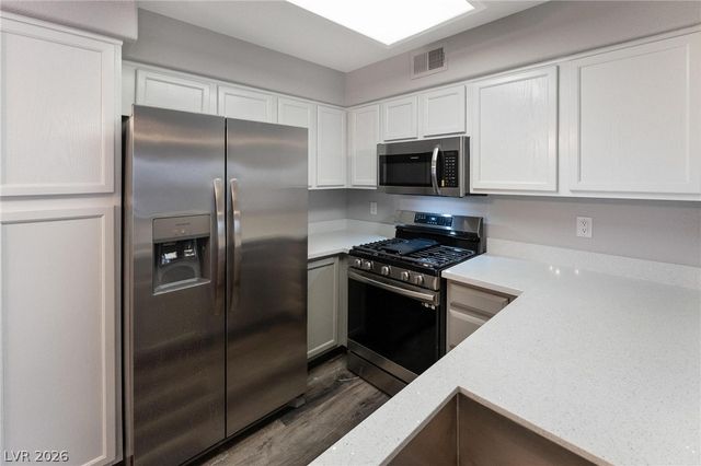 3160 Tarpon Drive 102, Las Vegas, NV 89120