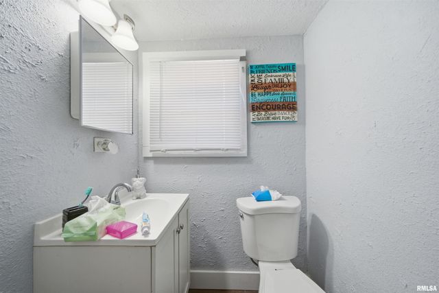 626 HAUNGS Avenue, Peoria, IL 61603