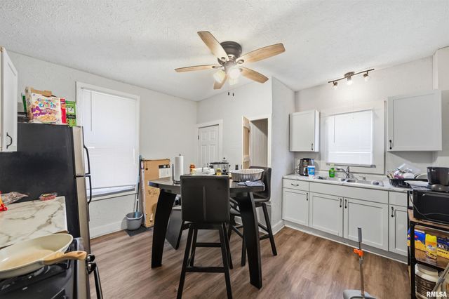 626 HAUNGS Avenue, Peoria, IL 61603