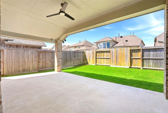 2202 Mallow Lane, Brookshire, TX 77423