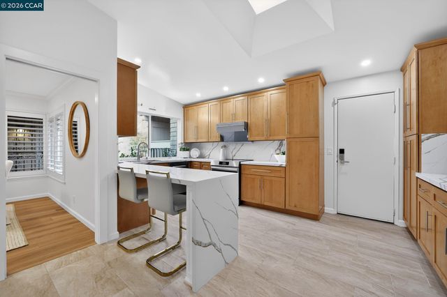 2605 Saklan Indian 6, Walnut Creek, CA 94595