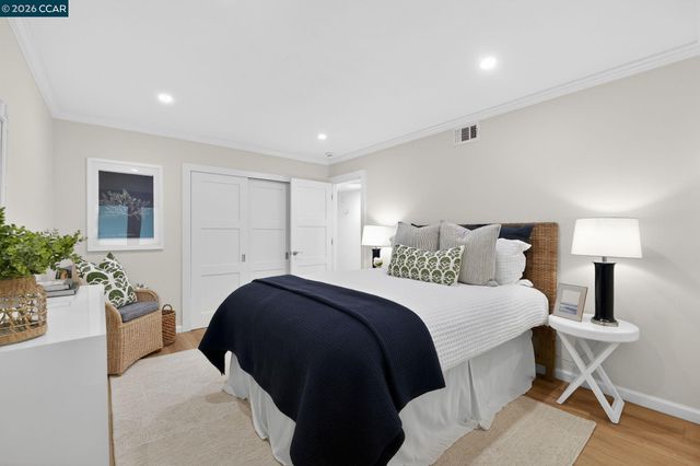 2605 Saklan Indian 6, Walnut Creek, CA 94595