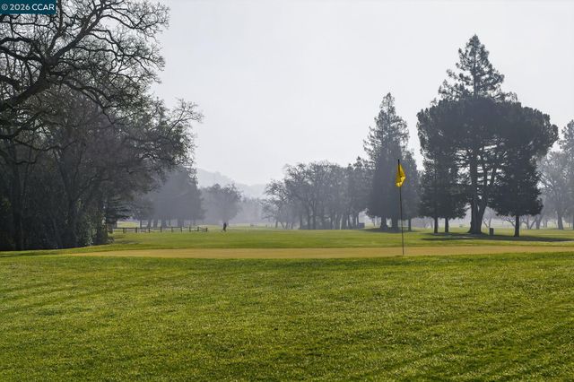 2605 Saklan Indian 6, Walnut Creek, CA 94595