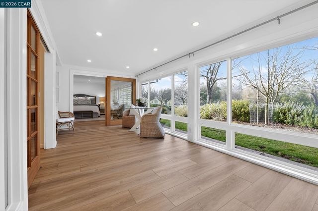 2605 Saklan Indian 6, Walnut Creek, CA 94595