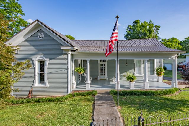 1586 Main St, Lynnville, TN 38472